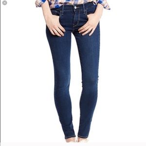 Levi’s 524 Too Superlow Skinny Jeans
